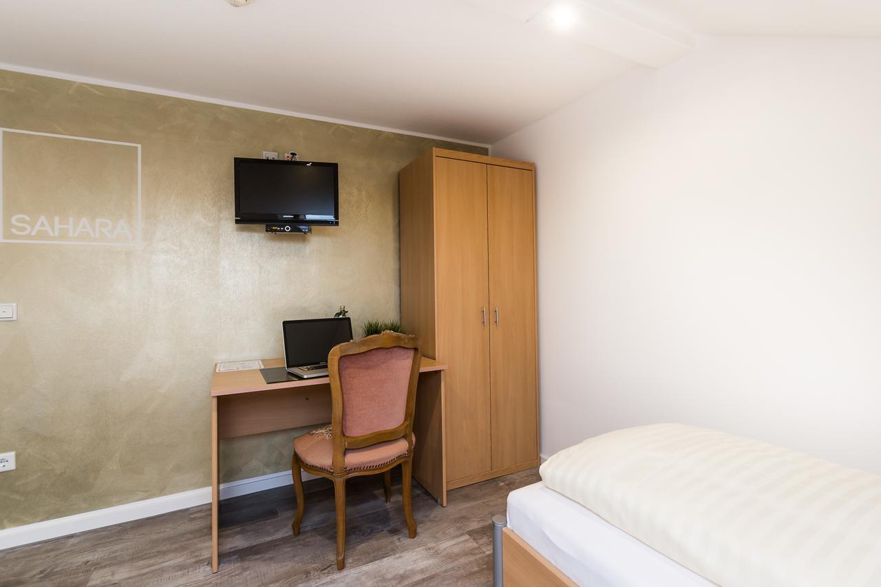Hotel Rave Velen Εξωτερικό φωτογραφία